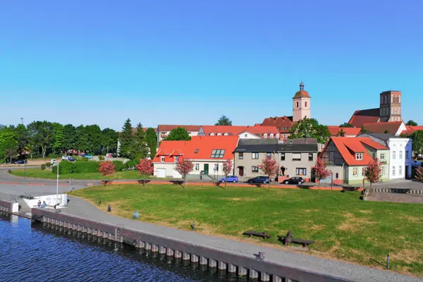 Anklam mit dem Hausboot erkunden
