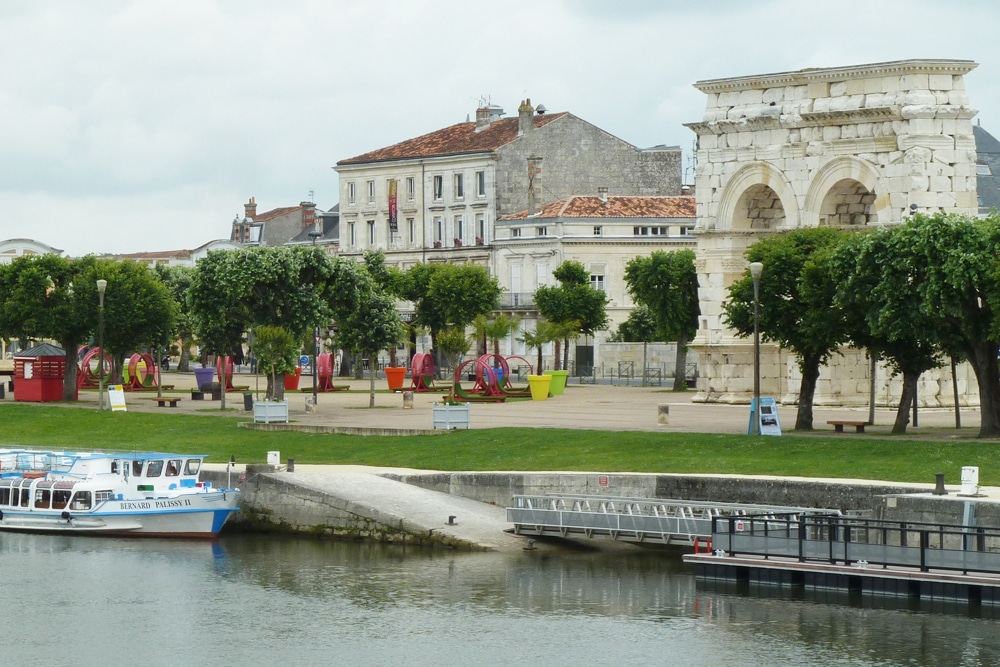 Hausbootferien Charente - Anlegesteg