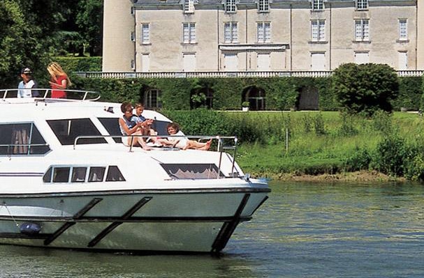 Hausboot Le Boat mieten Charente Frankreich