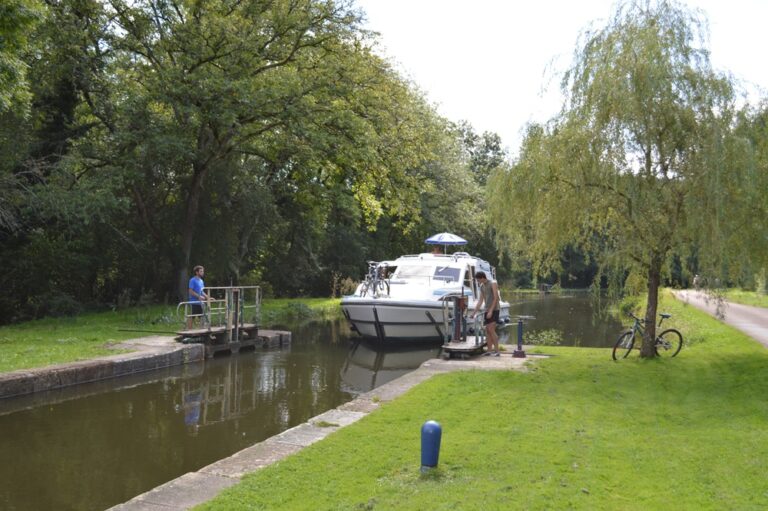 Hausboot Nivernais und Loire