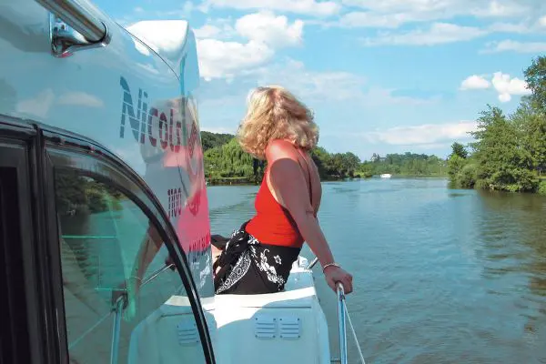 Entspannung auf dem Hausboot Nicols
