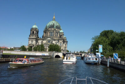 Hausbooturlaub Berlin auf der Spree