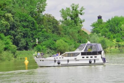 Hausbooturlaub Deutschland am Neckar