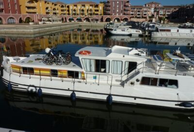 Lattes Hafen in der Camargue