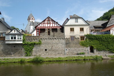 Bootsfahrt ab Lahnstein auf Lahn und Rhein