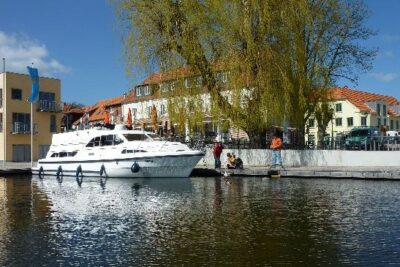 Anlegestelle Hafen Mecklenburg