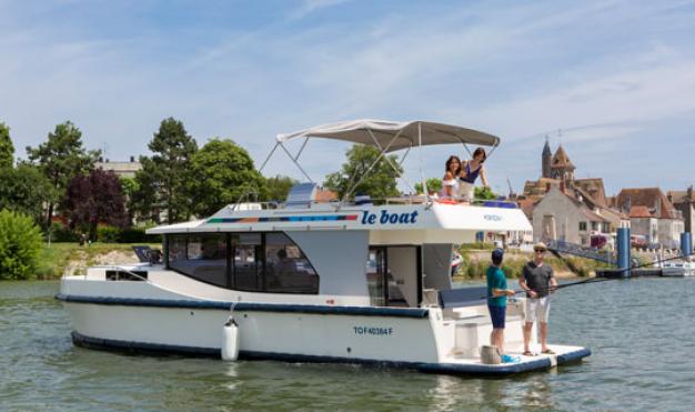 Heckterrasse auf Horizon Hausboot