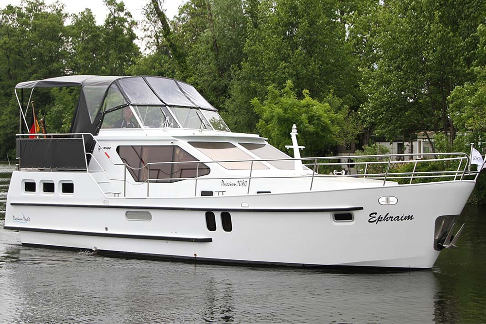 Motoryacht Passion Classic 10.80 - Yachtcharter Schoners Wehr