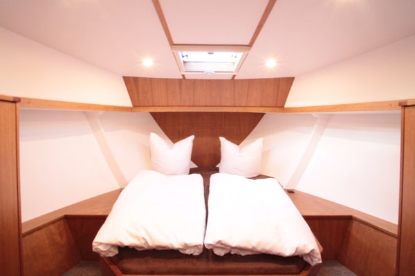 Bugkabine Motoryacht Concordia 102 AC