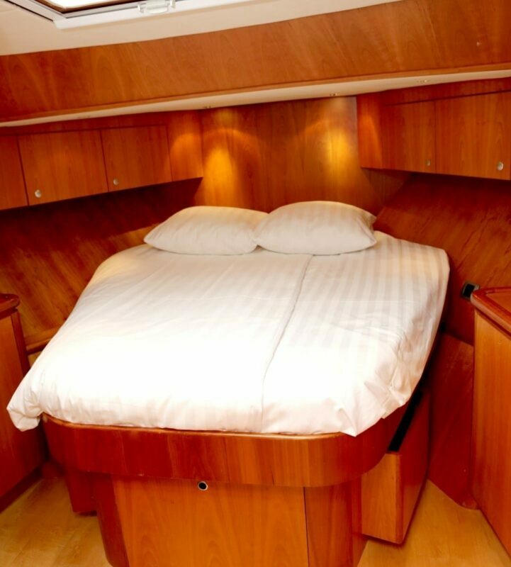 Bugkabine auf Motoryacht Royal Holland