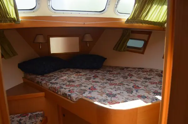 Bugkabine Motoryacht Valkkruiser 1350