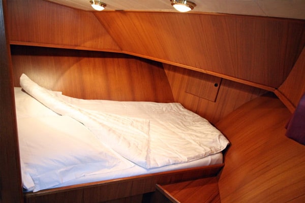Bugkabine Wolvenjacht 4 Motorboot