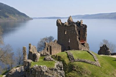 Schloss in Schottland Caledonian Canal