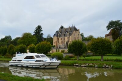 Chatillon-en-Bazois Classique Hausboot