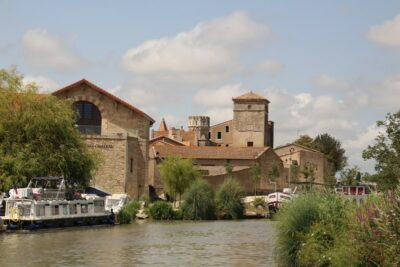 Colombieres am Canal du Midi