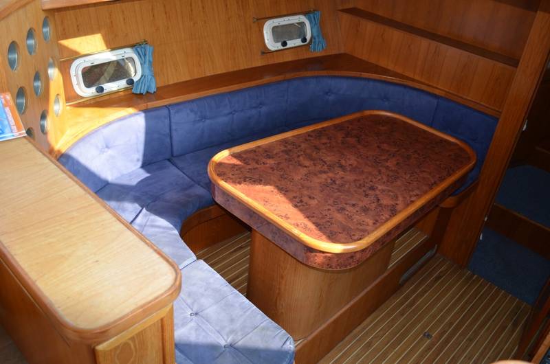 Dinette Motoryacht Renal 50 Drait 26