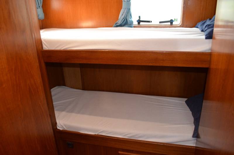 Schlafkabine Etagenbetten Motoryacht Renal 50 Drait 26