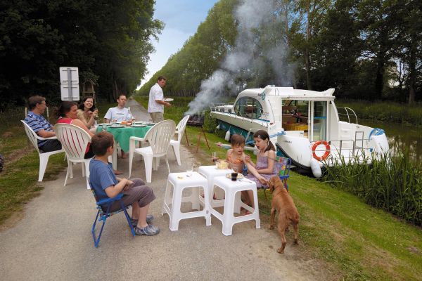 Grillen am Ufer Sixto Prestige C