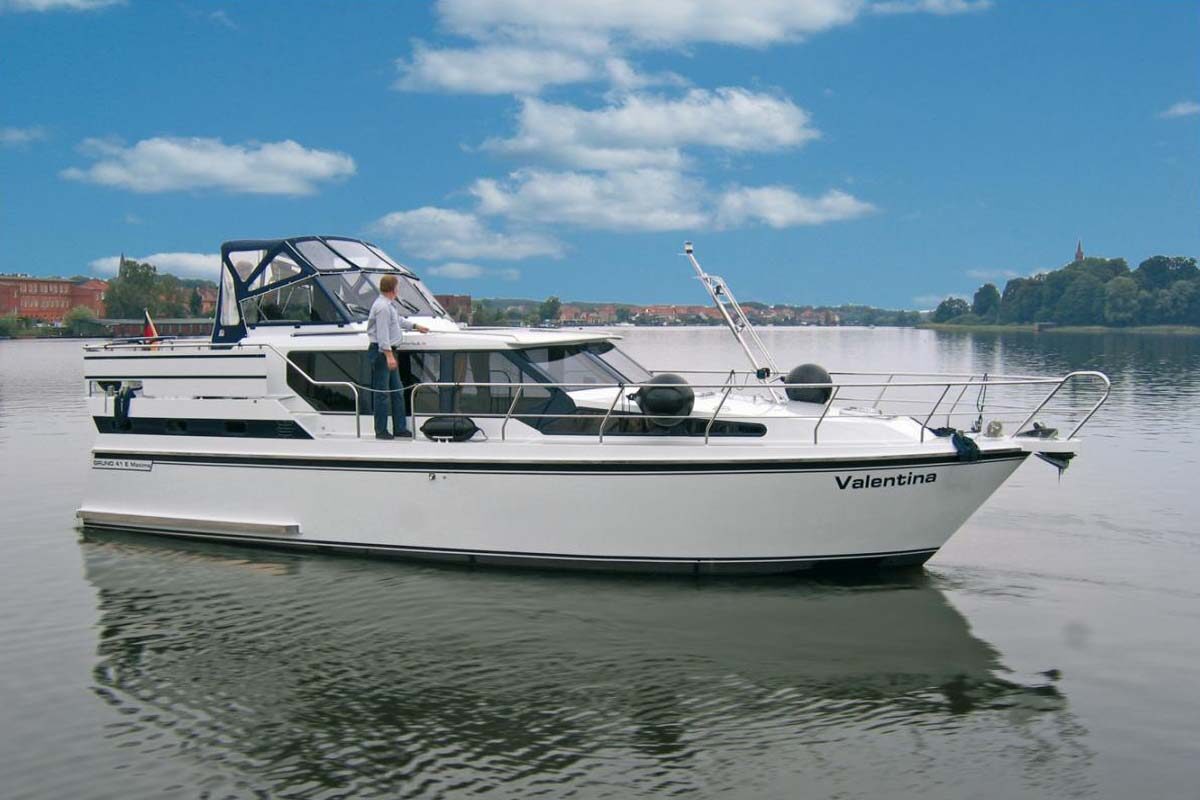 Motoryacht Gruno 41 Maxima - Yachtcharter Schulz