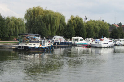 Hafen in Saverne für Hausboote