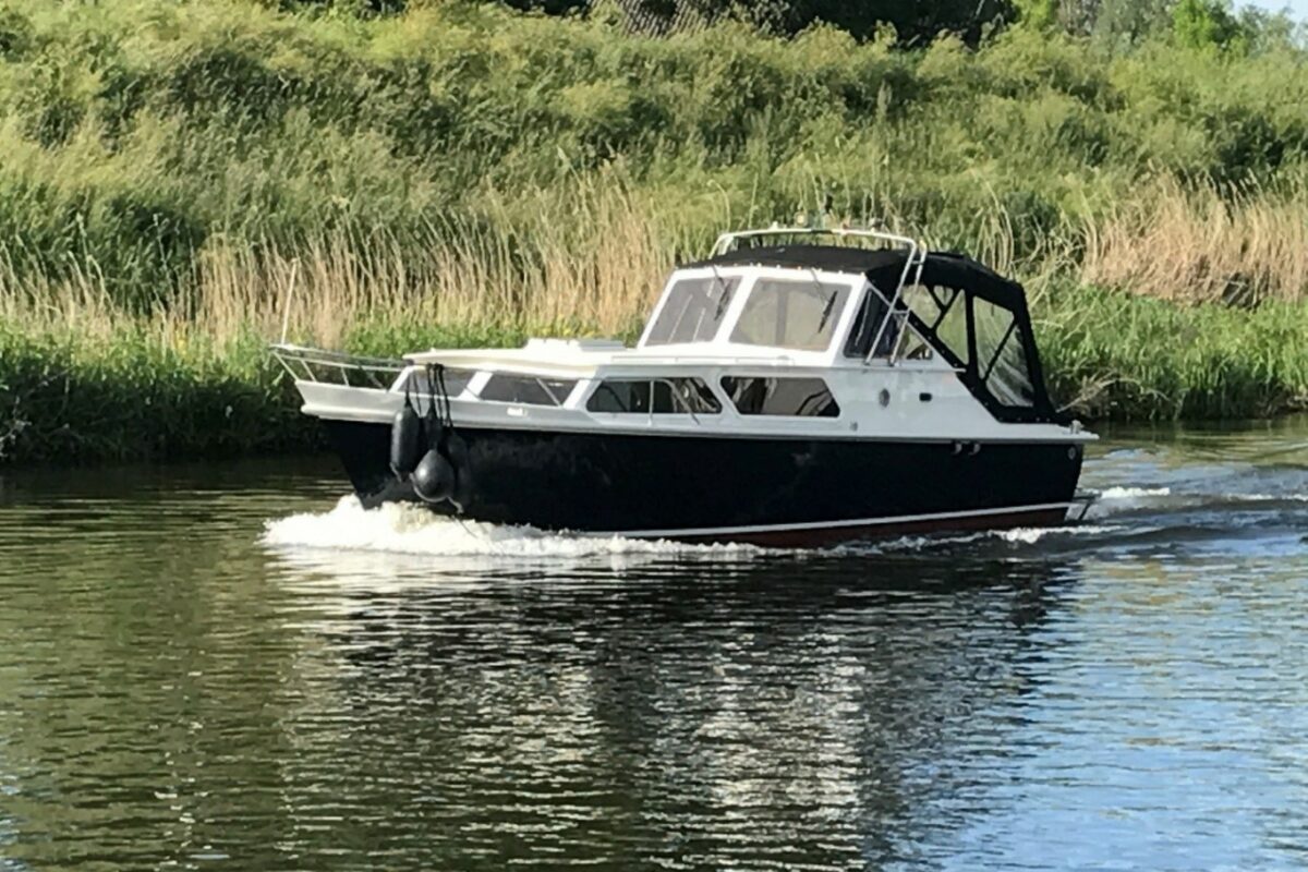 Motorboot Borealis in Südholland