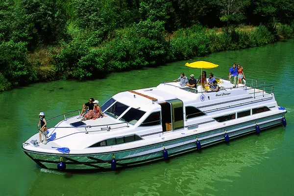 Boot Grand Classique Außenansicht