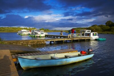 Hausbooturlaub in Irland Hafen