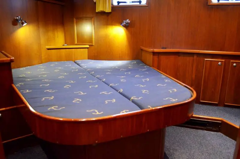 Heckkabine Motoryacht Renal 40 Drait 48