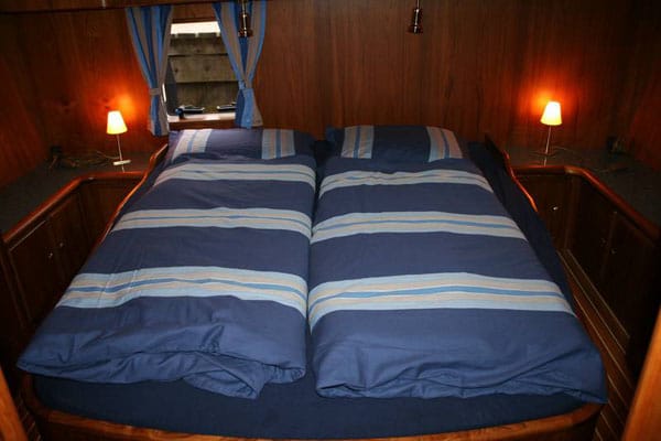 Heckkabine Motoryacht Reline 1260 Evolution