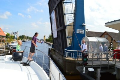 Friesland Brückengeld für Hausboote