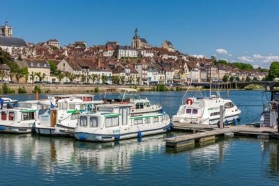 Hafen Joigny von Locaboat