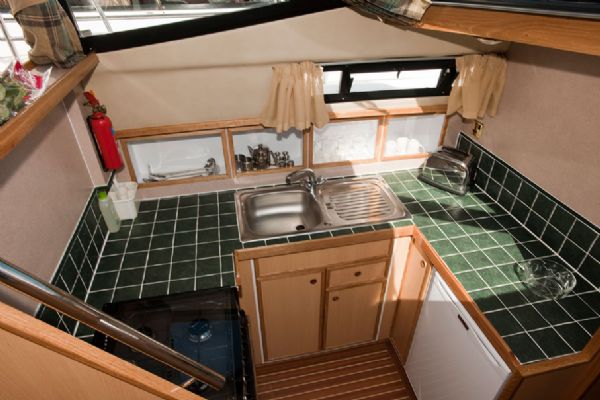 Küche auf Hausboot Isle of Sky