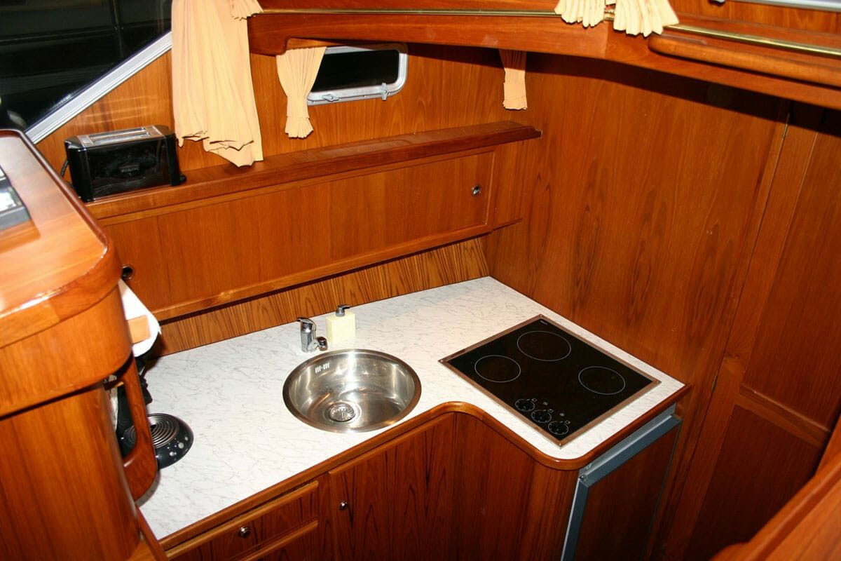 Küche Motoryacht Privateer 37 Charente