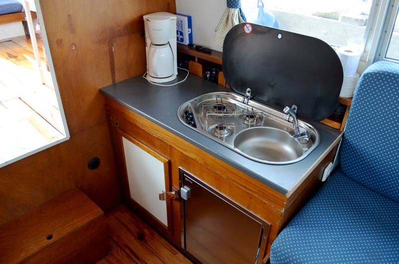 Küche Motorboot Doerak 850 Quinto