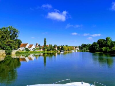 Hafen Mantoche Fluss Saone im Burgund