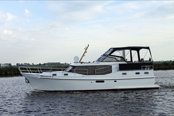 Motoryacht Wolvenjacht 8 - Jachtcharter Panorama