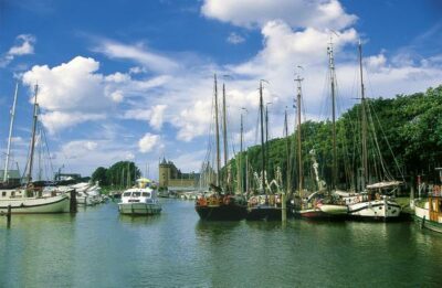 Muiden und Amsterdam mit dem Hausboot