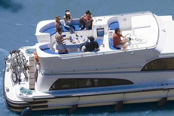 Aussendeck der Mystique Boot