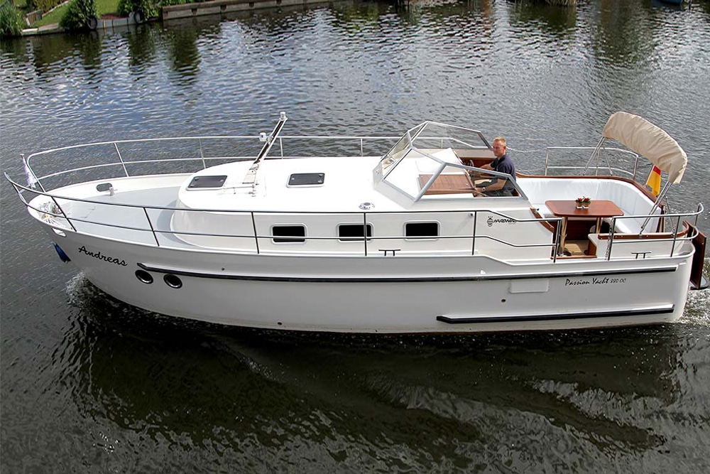Motoryacht Passion 8.80 Sport - Yachtcharter Schoners Wehr