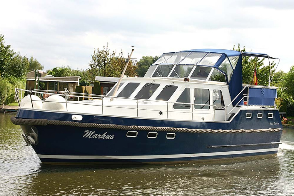 Motoryacht Passion Classic Premium 11.60 Markus - Yachtcharter Schoners Wehr