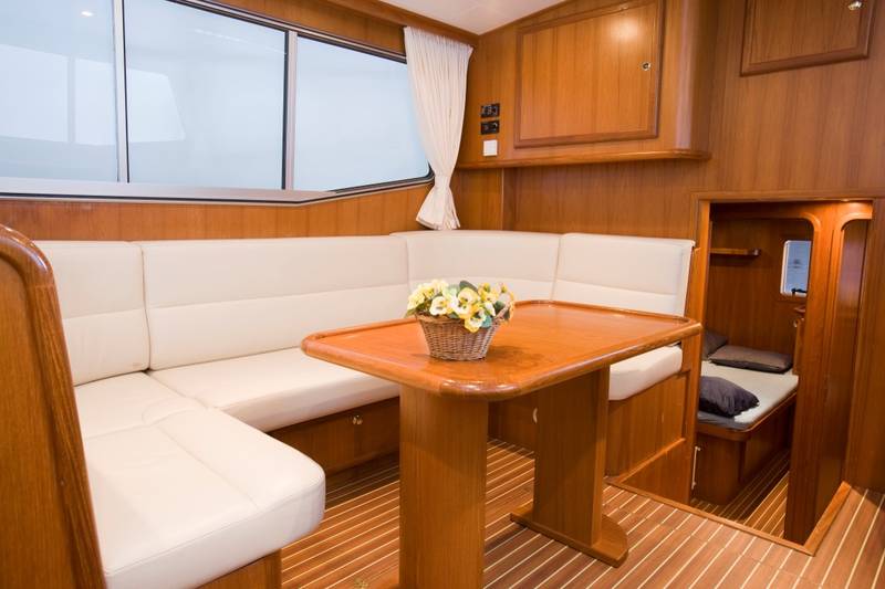 Salon Motoryacht Advantage 42 Drait 79