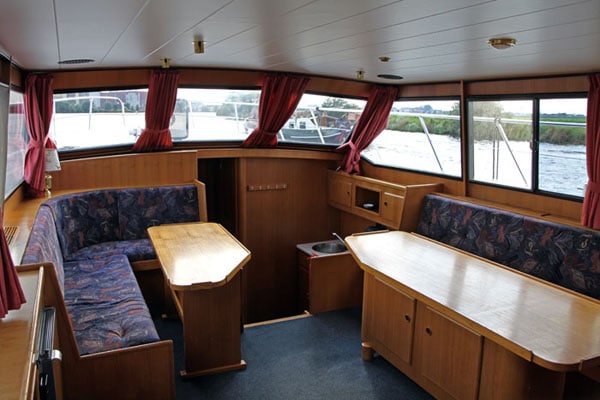 Salon der Wolvenjacht Pacific