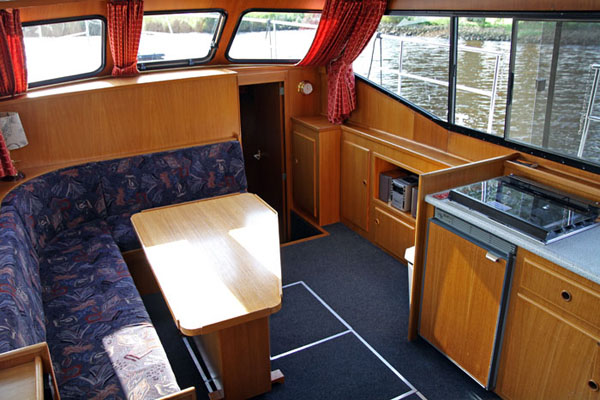 Salon Wolvenjacht 14