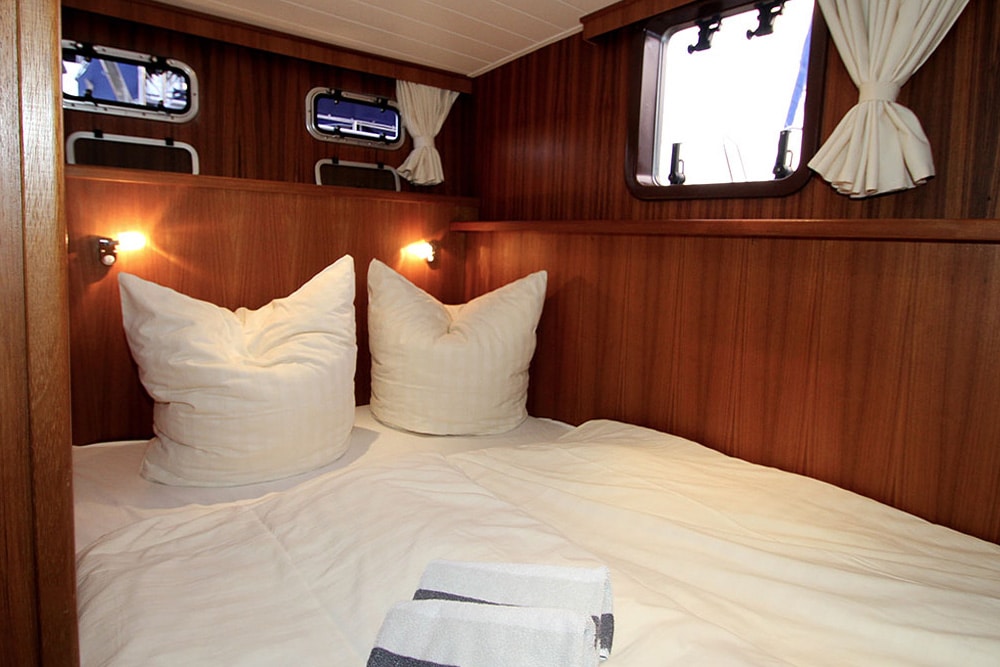 Schlafkabine Doppelbett Motoryacht Passion Classic 12.70