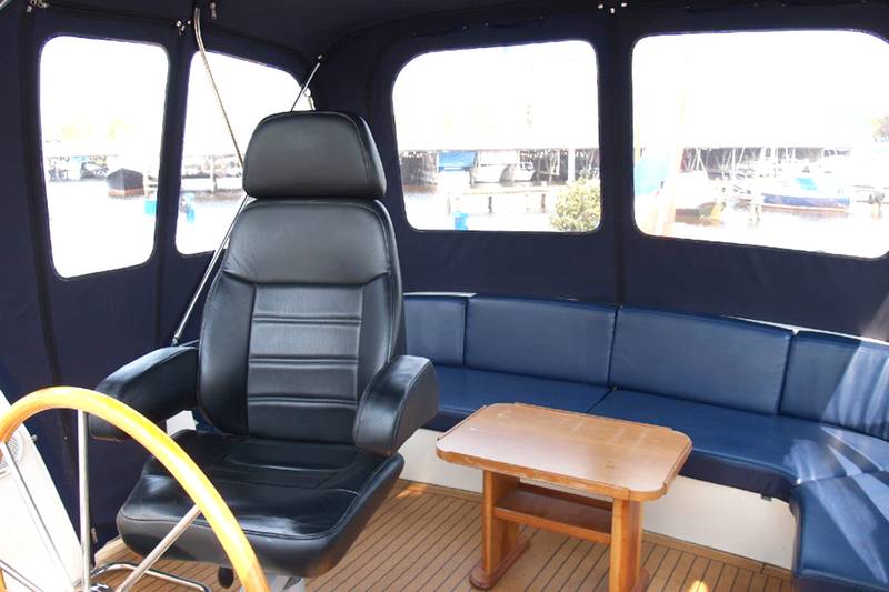 Außenbereich Steuerstand Motoryacht Classicline 1300 Drait 39