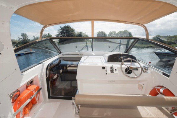 Steuerstand Außen Cockpit