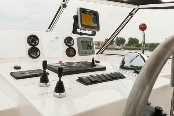 Steuerstand Motoryacht Drait 47