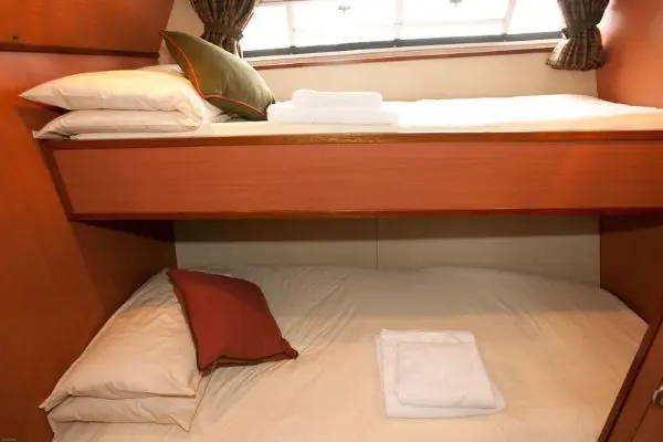 Taransay Kabine mit Etagenbett