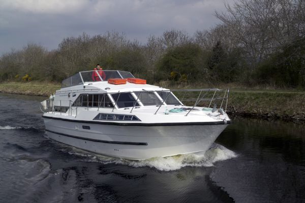 Hausboot Strathspey Caley Cruisers