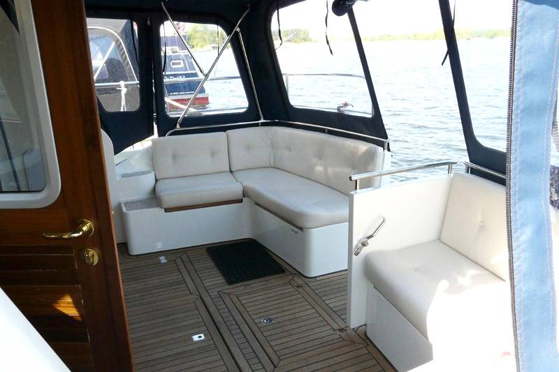 Außenbereich Motoryacht Bravoure 40 Drait 107